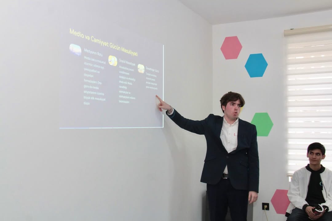 Mentor Klubunda media savadlılığına həsr olunan təlim baş tutub