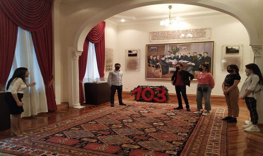UTECA tələbələri  Azərbaycan Xalq Cümhuriyyəti muzeyini ziyarət ediblər