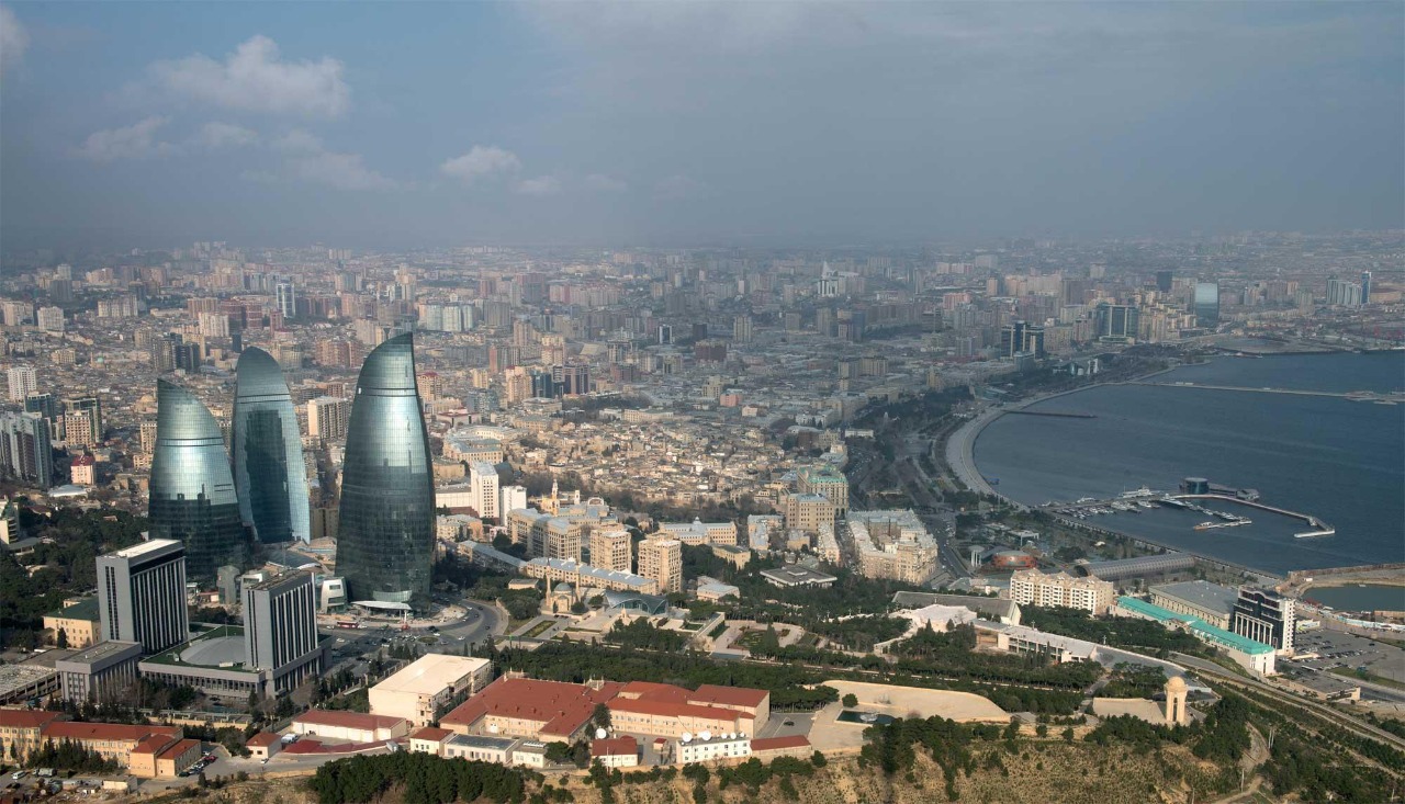 Azərbaycan siyasəti modern çağırışlara cavab verir