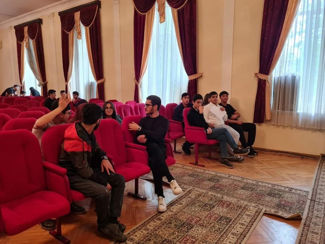 UTECA-da 28 May Müstəqillik Gününə həsr olunmuş intellektual oyun keçirilib