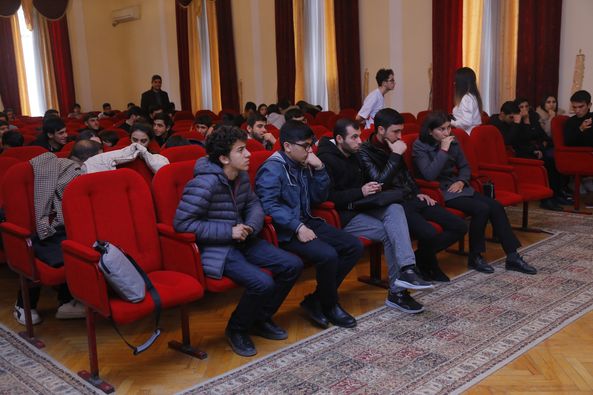 Azərbaycan Texnologiya Universitetində “Nə? Harada? Nə zaman?” intellektual oyunu keçirilib