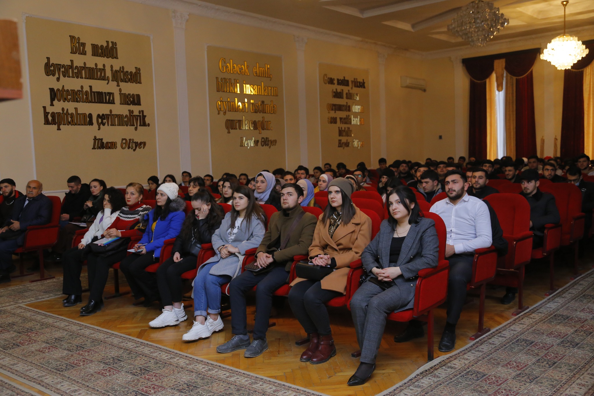 “Dövlət orqanlarında inzibati vəzifələrin tutulması şərtləri və qaydaları” mövzusunda maarifləndirici görüş keçirilib